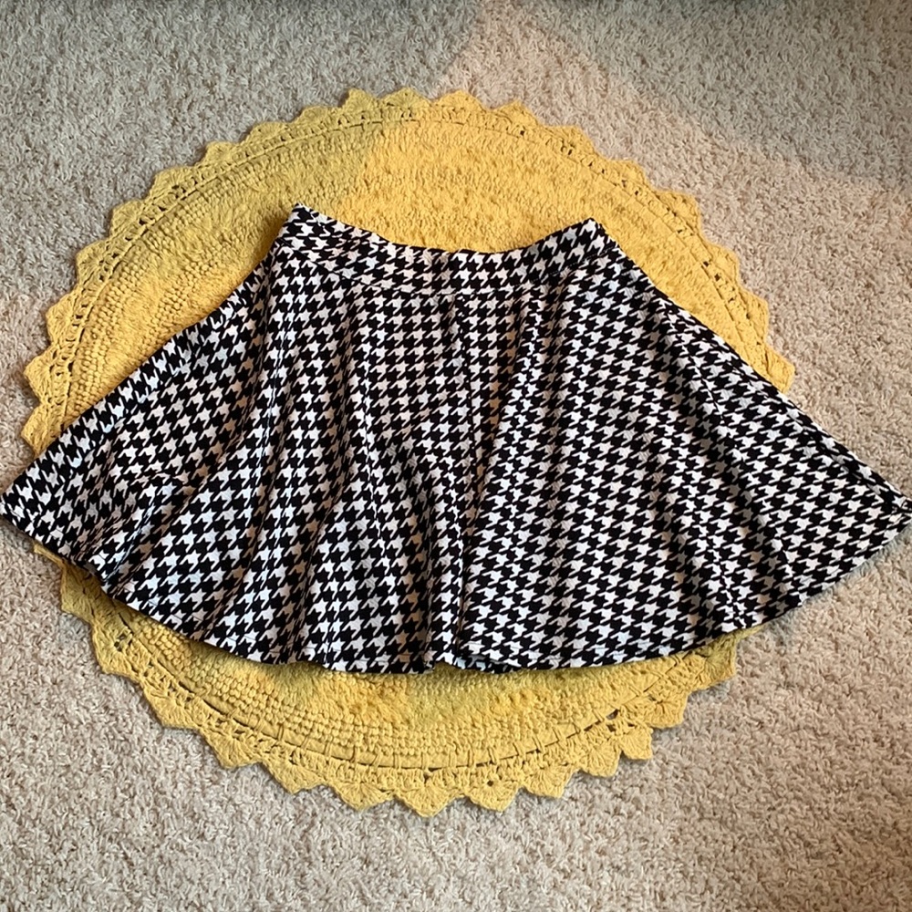 Size small SheIn A-line skirt